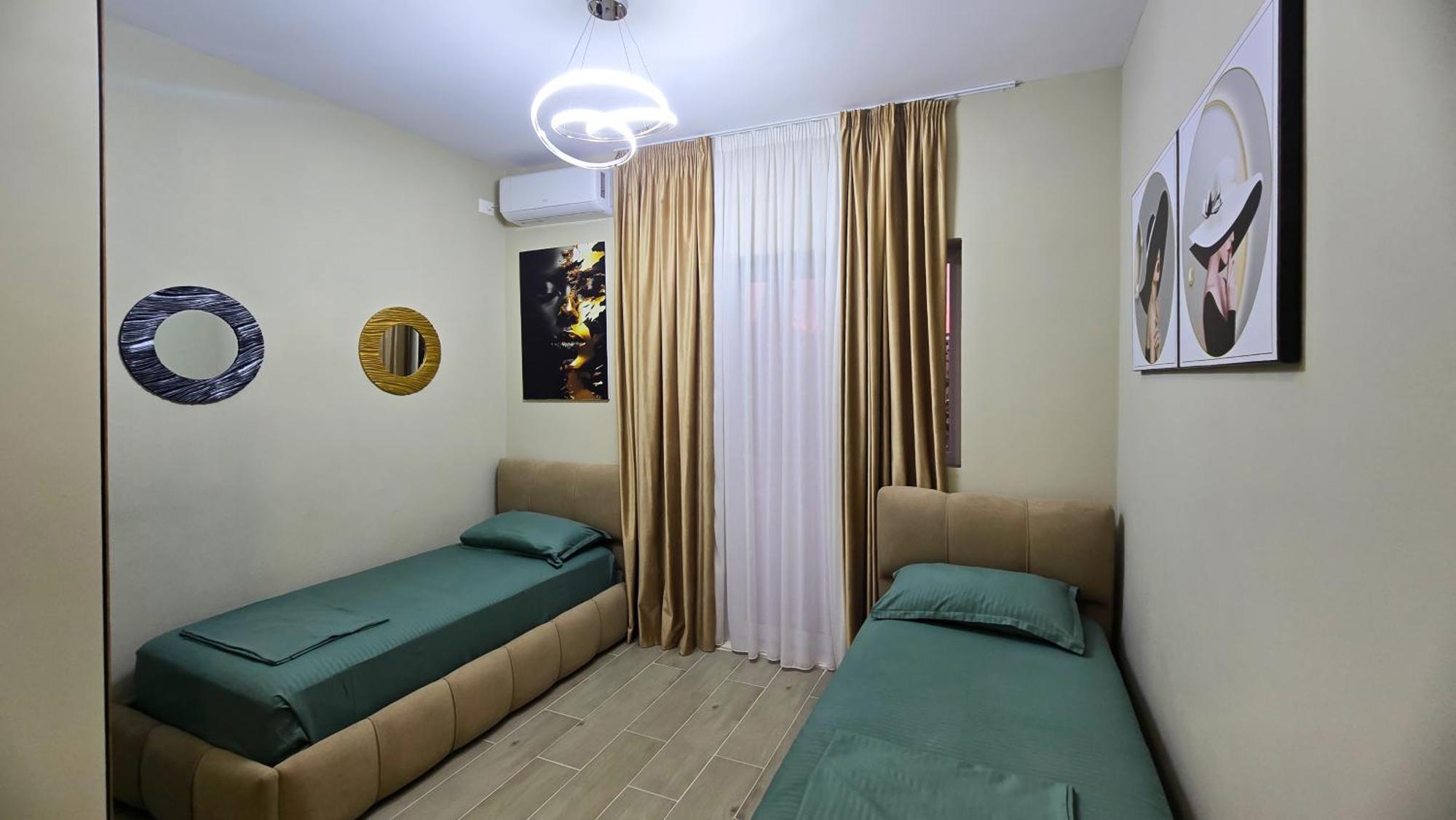 City Center Rooms And Apartments Durrës Exteriér fotografie